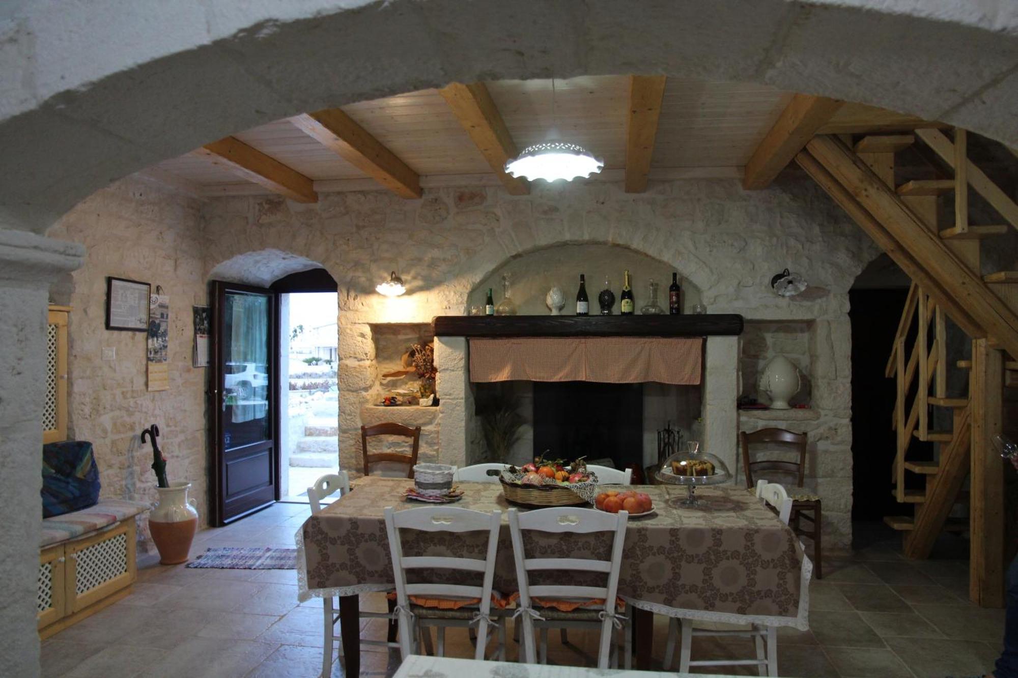 洛科罗通多Trulli Donna Isabella住宿加早餐旅馆 外观 照片